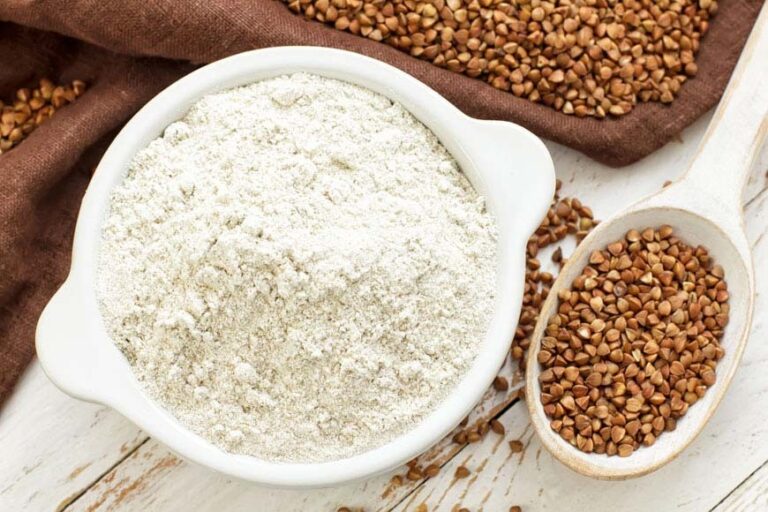 13 farinhas sem glúten para substituir a farinha de trigo | Dicas de Saúde
